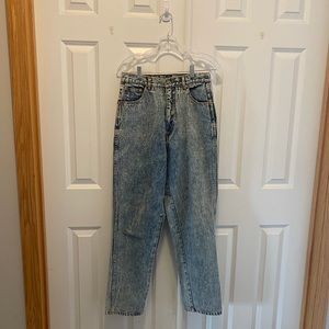 Vintage Braxton acid-washed jeans. Size 14. EUC
